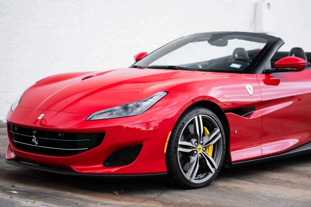 2019 Ferrari Portofino - Image 25 of 31