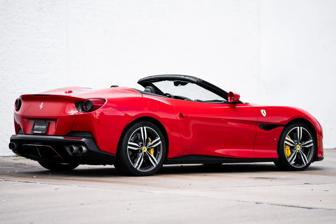 2019 Ferrari Portofino - Image 17 of 21
