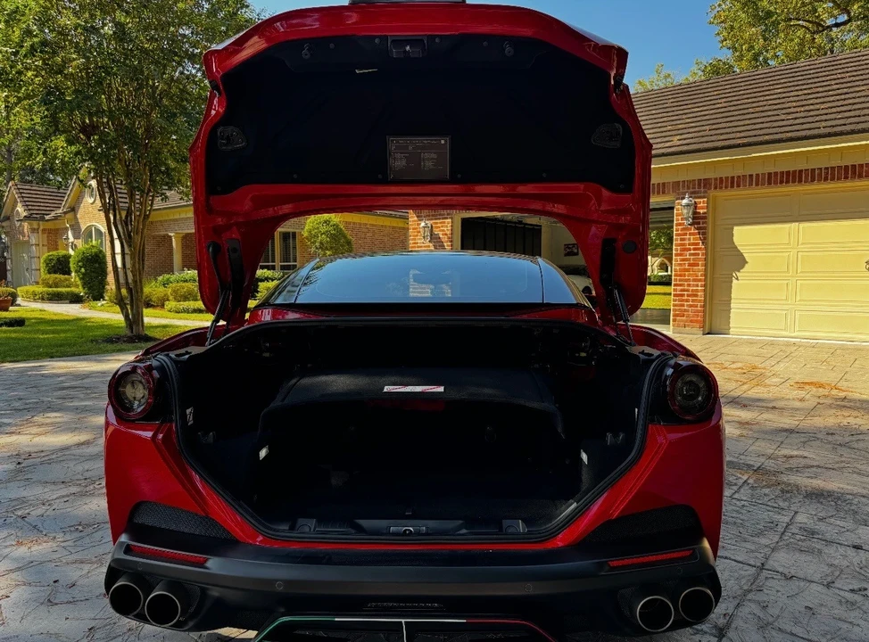 2019 Ferrari Portofino - Image 7 of 12