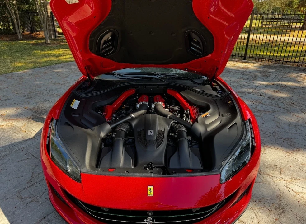 2019 Ferrari Portofino - Image 6 of 12