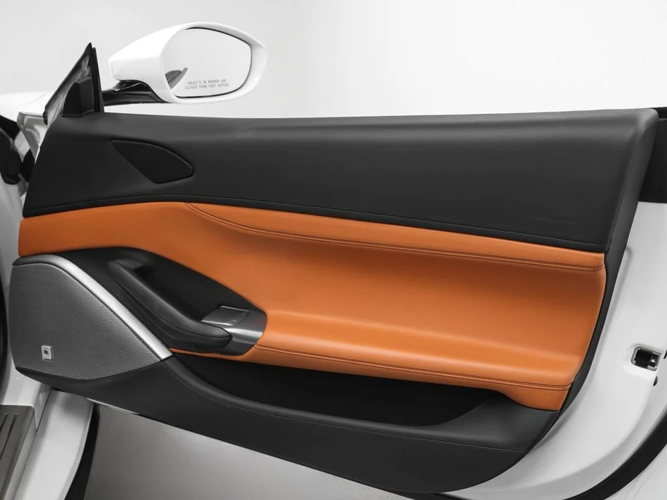 2019 Ferrari Portofino - Image 31 of 31