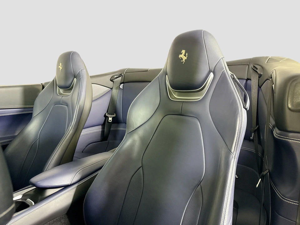 2019 Ferrari Portofino - Image 18 of 29