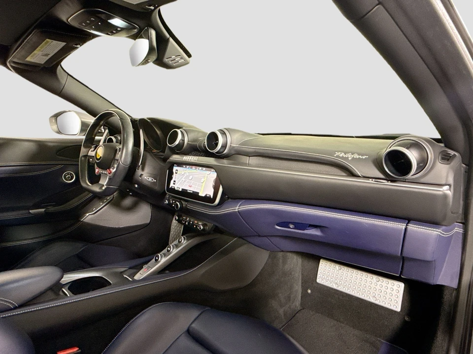 2019 Ferrari Portofino - Image 17 of 29
