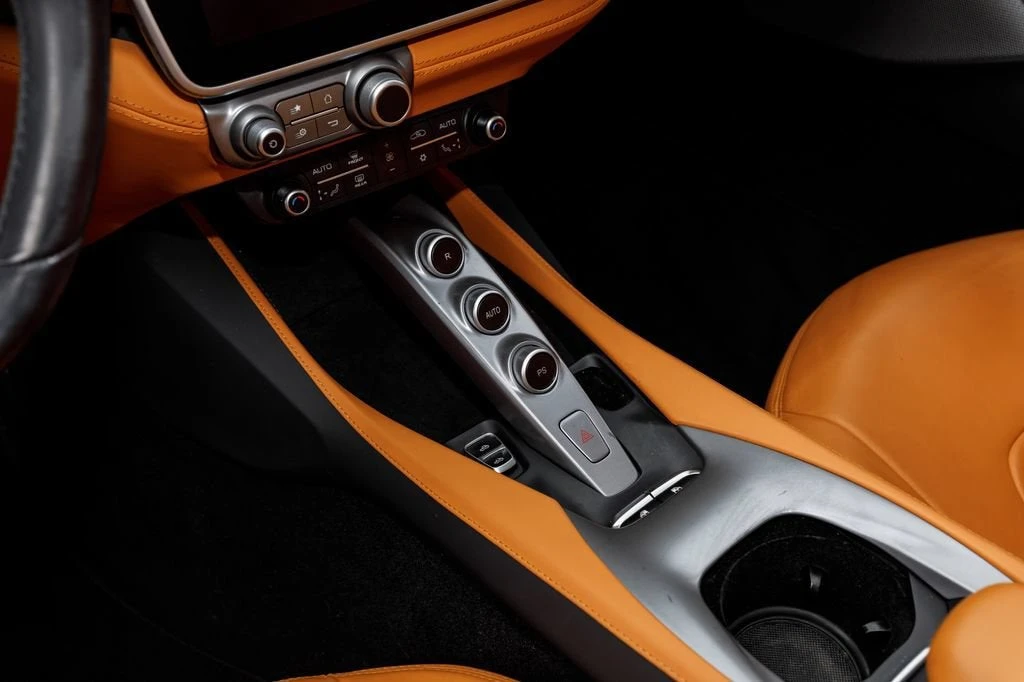 2019 Ferrari Portofino - Image 30 of 31