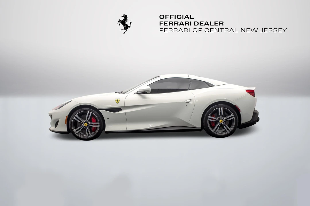 2019 Ferrari Portofino - Image 15 of 31