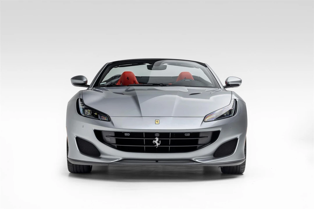 2019 Ferrari Portofino - Image 2 of 31
