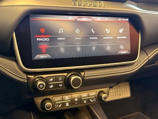2019 Ferrari Portofino - Image 26 of 31