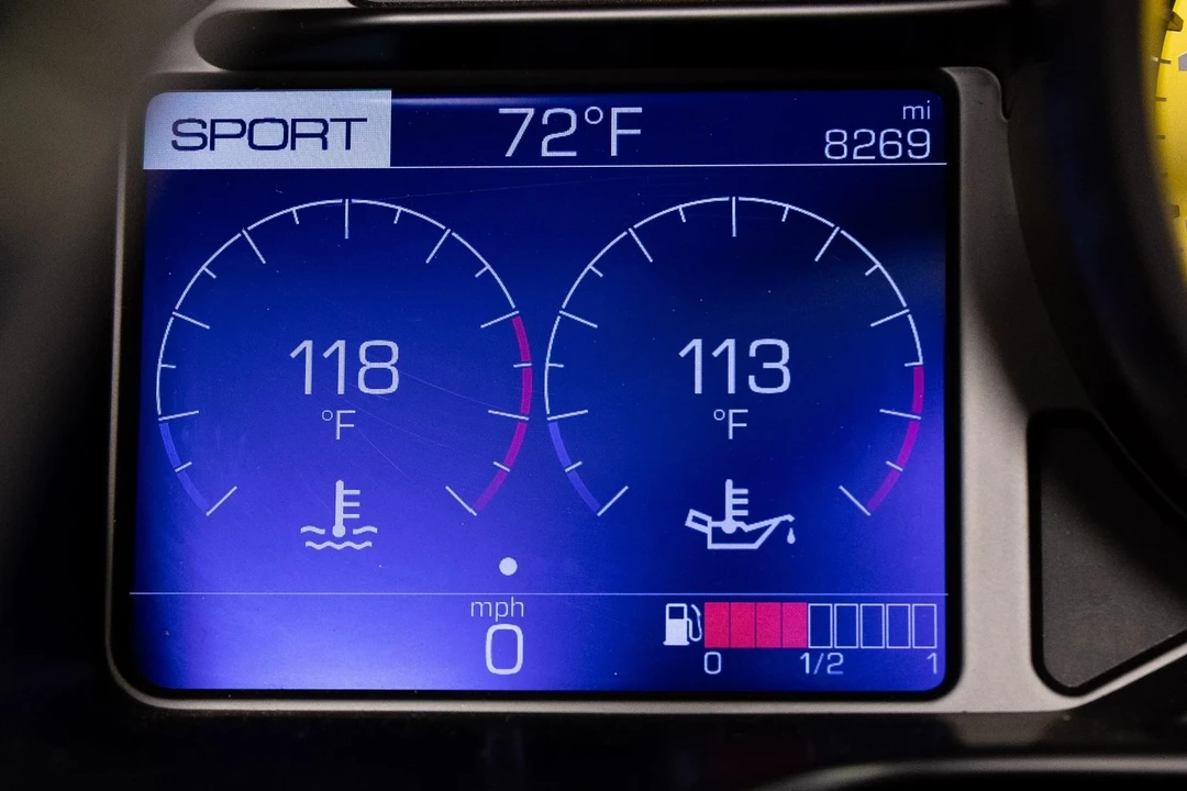 2019 Ferrari Portofino - Image 18 of 21