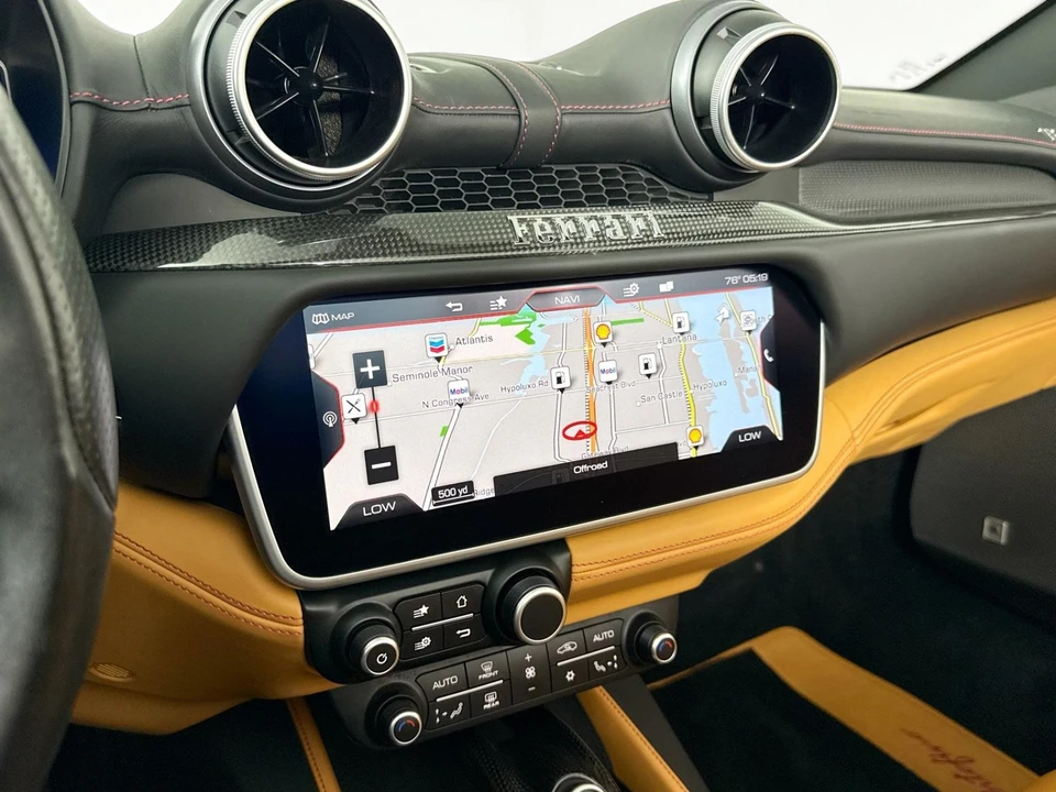 2019 Ferrari Portofino - Image 16 of 31