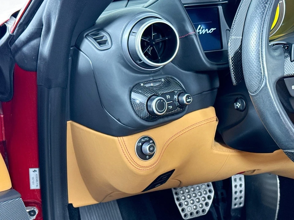 2019 Ferrari Portofino - Image 11 of 31
