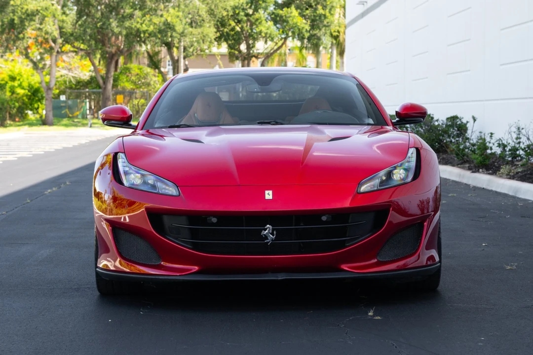 2019 Ferrari Portofino - Image 15 of 31