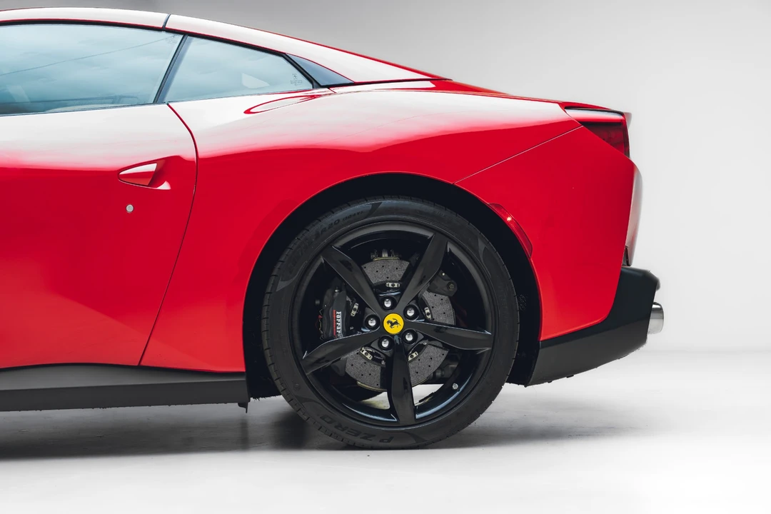 2019 Ferrari Portofino - Image 15 of 31