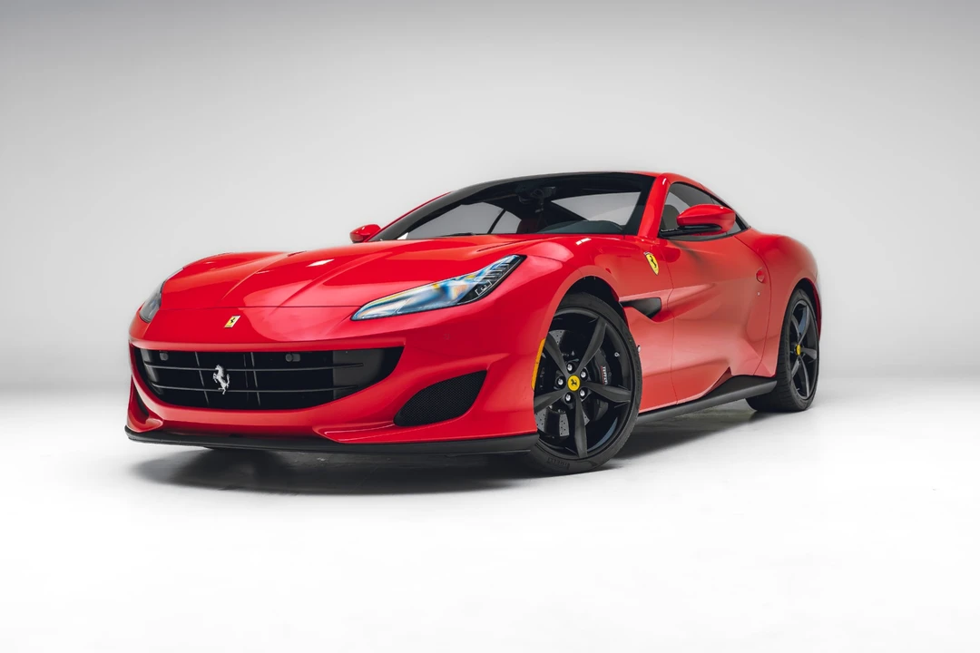 2019 Ferrari Portofino - Image 2 of 31