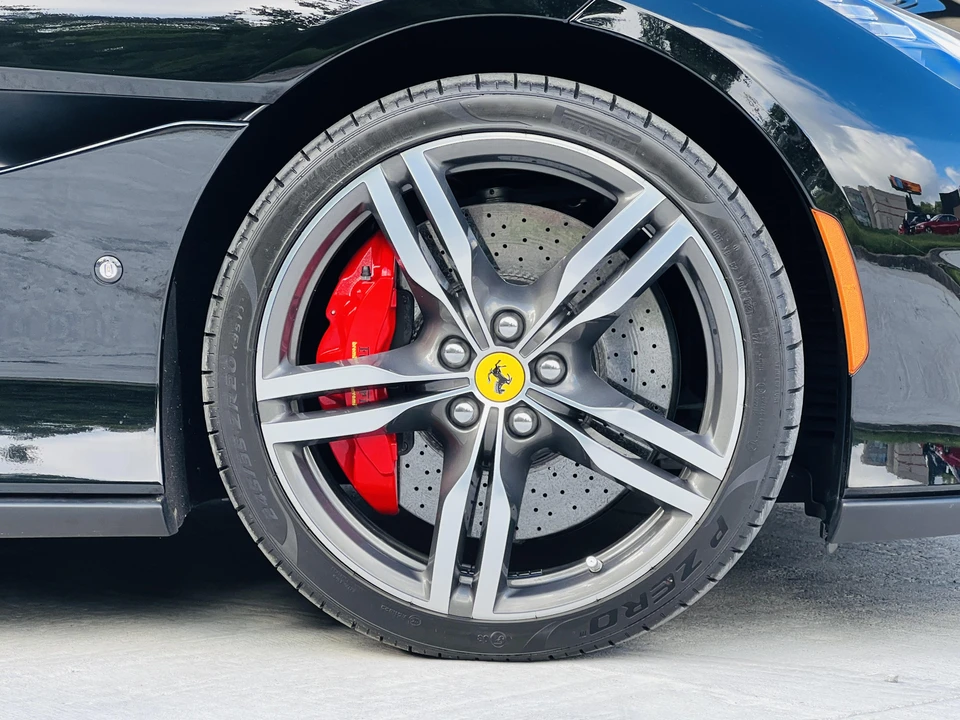 2019 Ferrari Portofino - Image 21 of 31