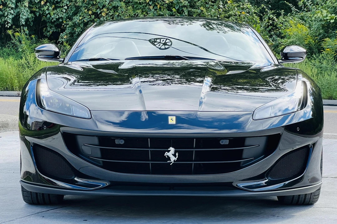 2019 Ferrari Portofino - Image 2 of 31