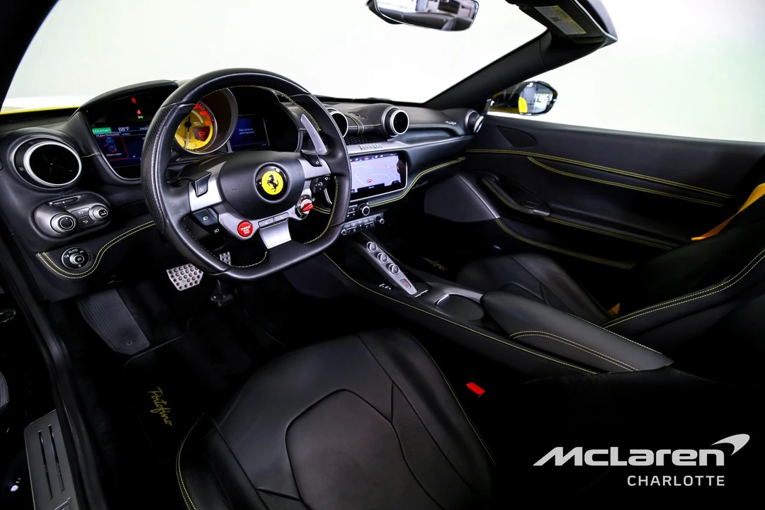 2019 Ferrari Portofino - Image 13 of 21