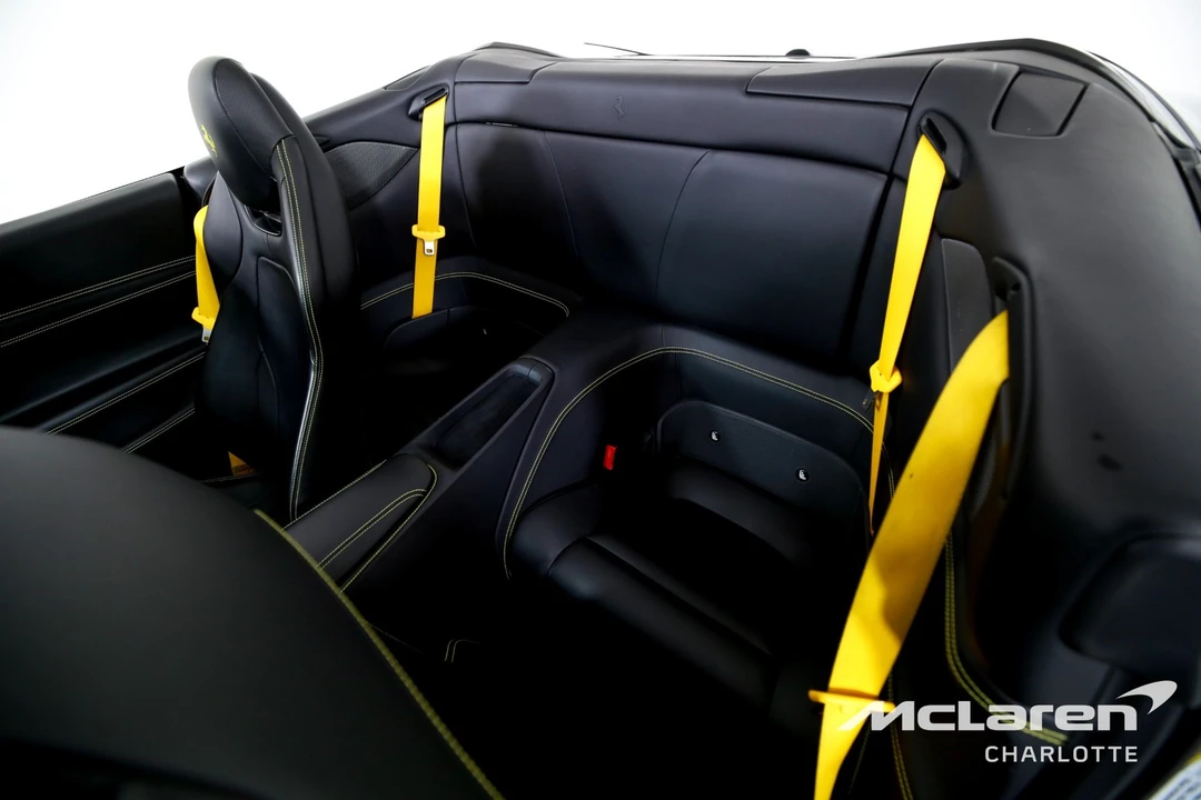 2019 Ferrari Portofino - Image 17 of 31