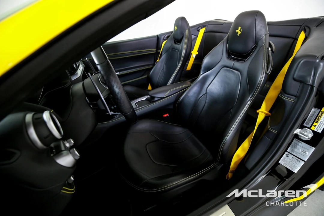 2019 Ferrari Portofino - Image 12 of 21