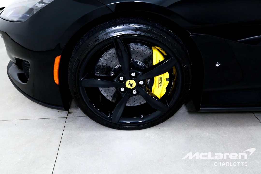 2019 Ferrari Portofino - Image 29 of 31