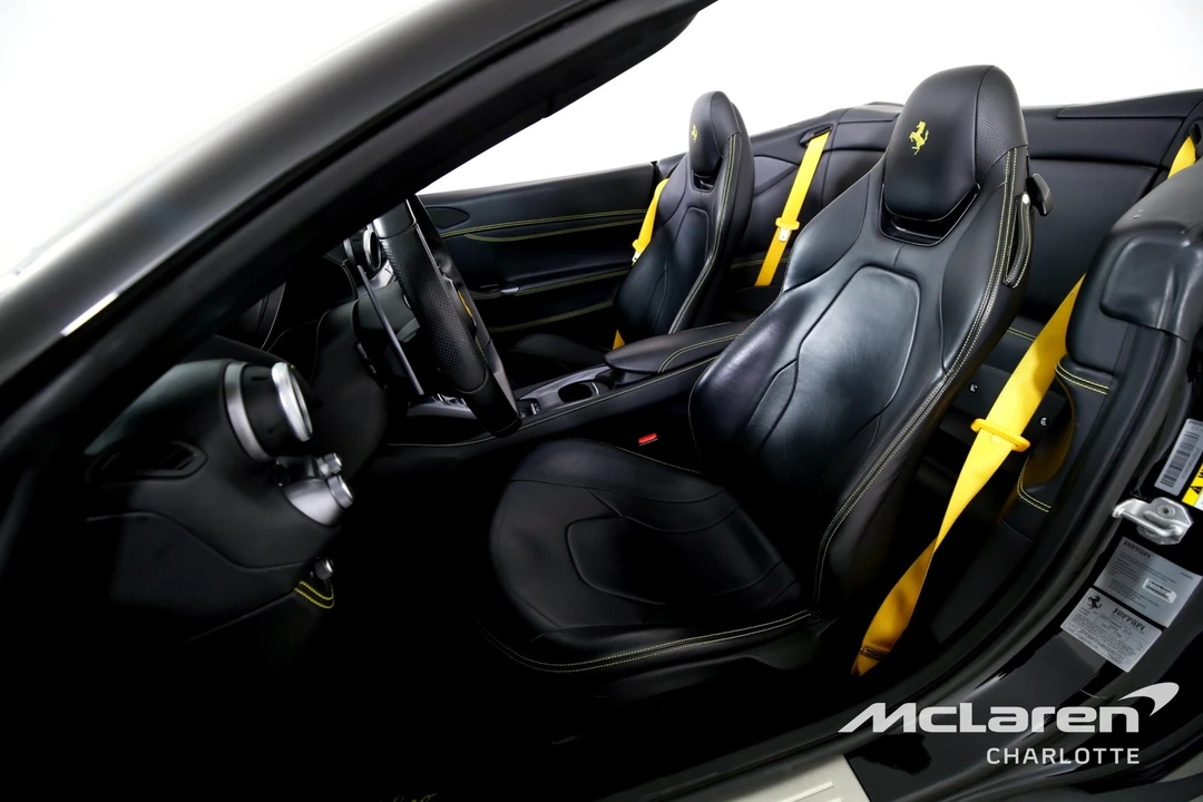 2019 Ferrari Portofino - Image 12 of 31
