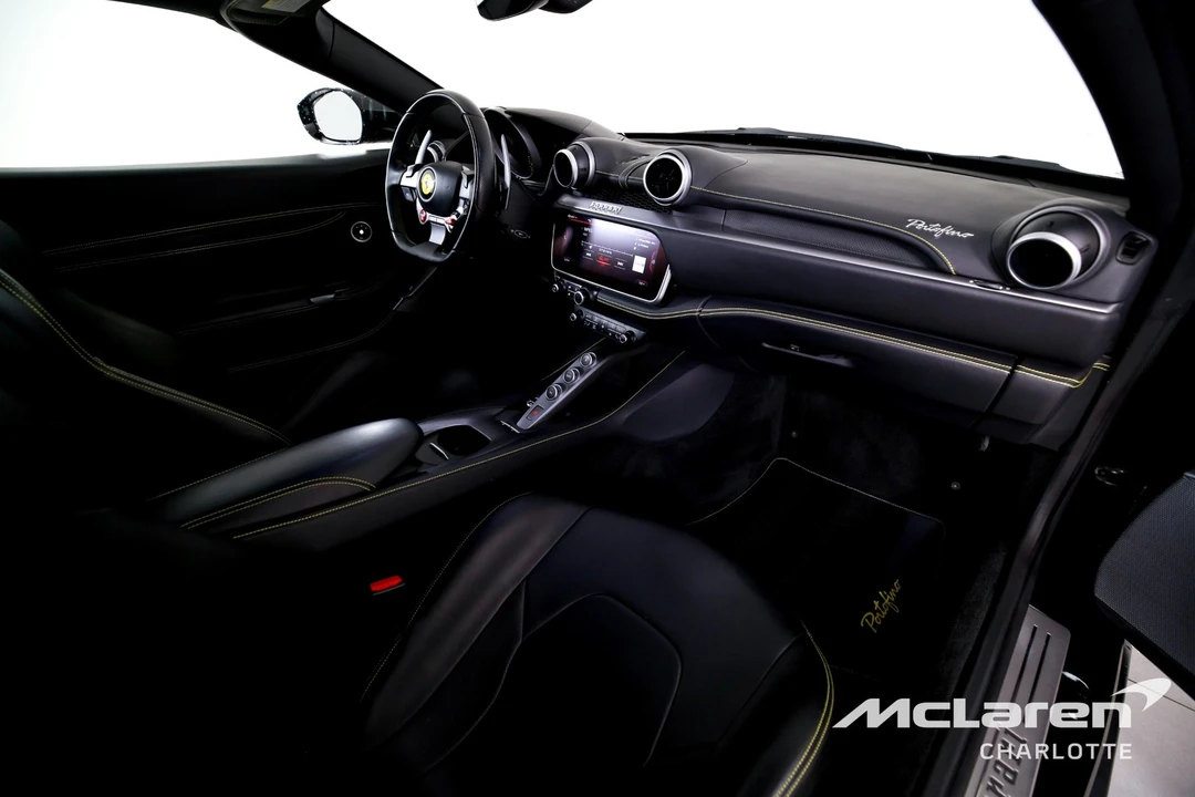 2019 Ferrari Portofino - Image 23 of 31