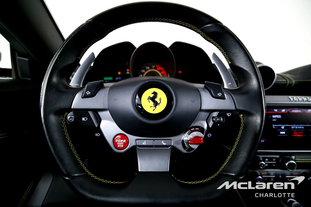 2019 Ferrari Portofino - Image 15 of 31