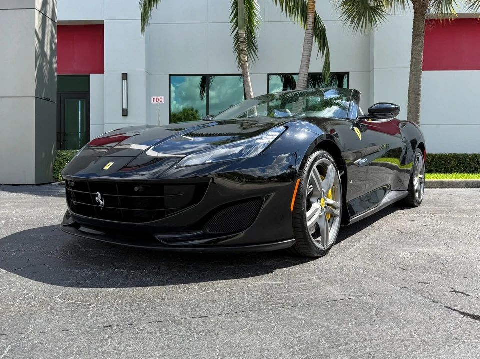 2019 Ferrari Portofino - Image 10 of 21