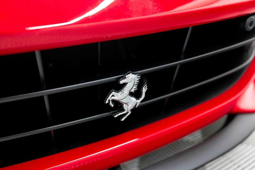 2019 Ferrari Portofino - Image 23 of 31