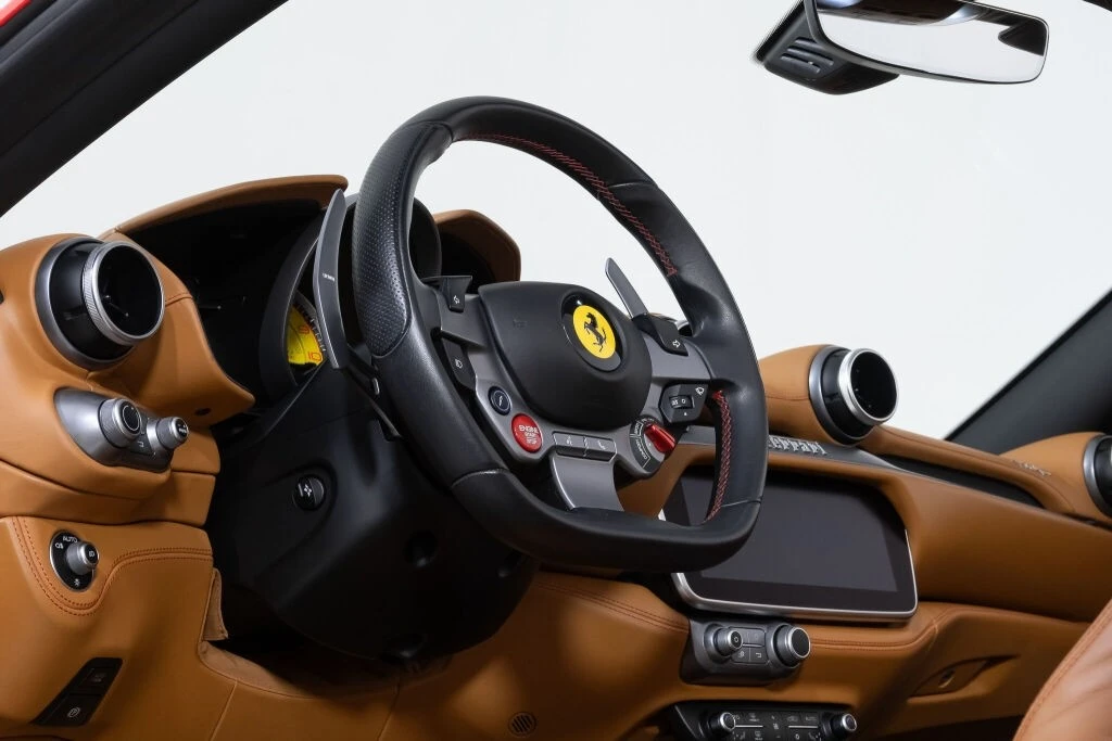2019 Ferrari Portofino - Image 5 of 21