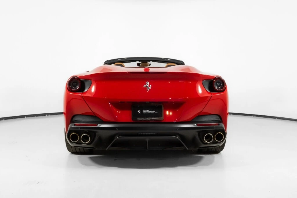 2019 Ferrari Portofino - Image 9 of 21