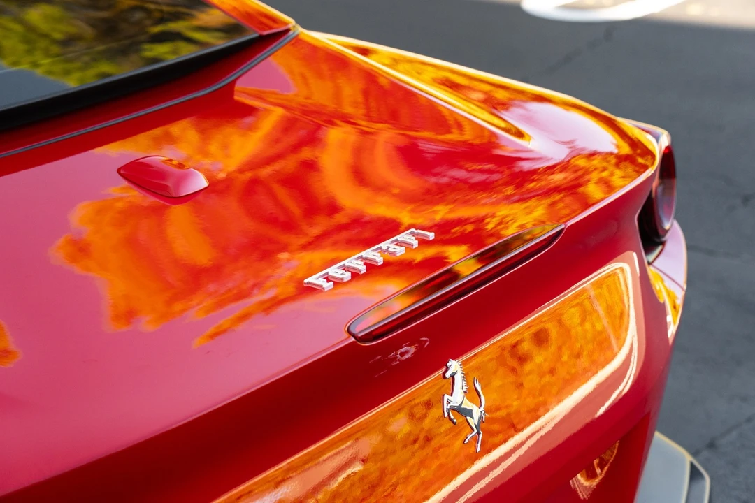 2019 Ferrari Portofino - Image 20 of 21