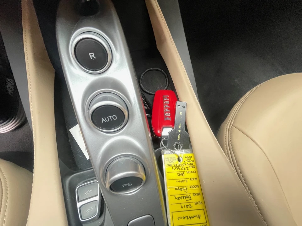 2019 Ferrari Portofino - Image 12 of 12