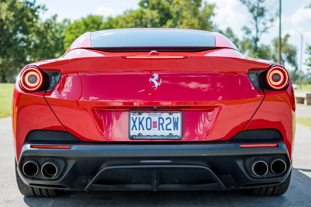 2019 Ferrari Portofino - Image 5 of 31