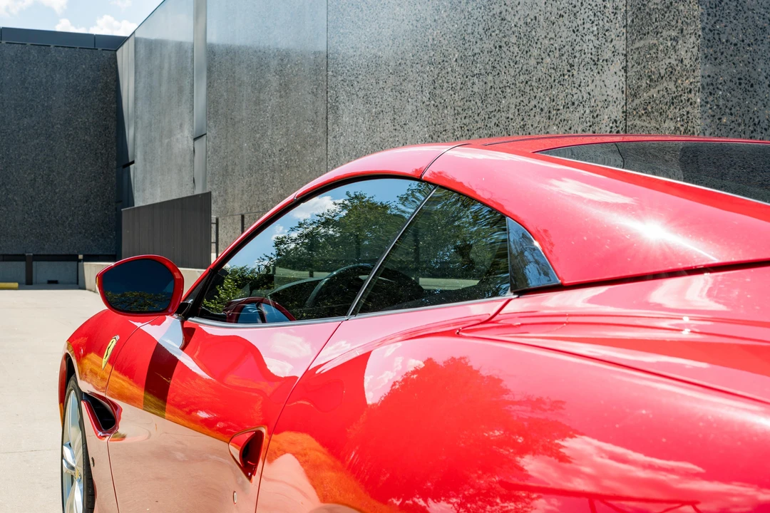 2019 Ferrari Portofino - Image 21 of 31