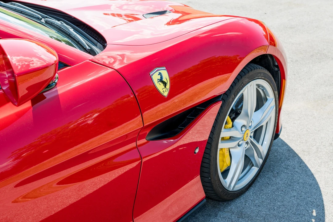2019 Ferrari Portofino - Image 31 of 31