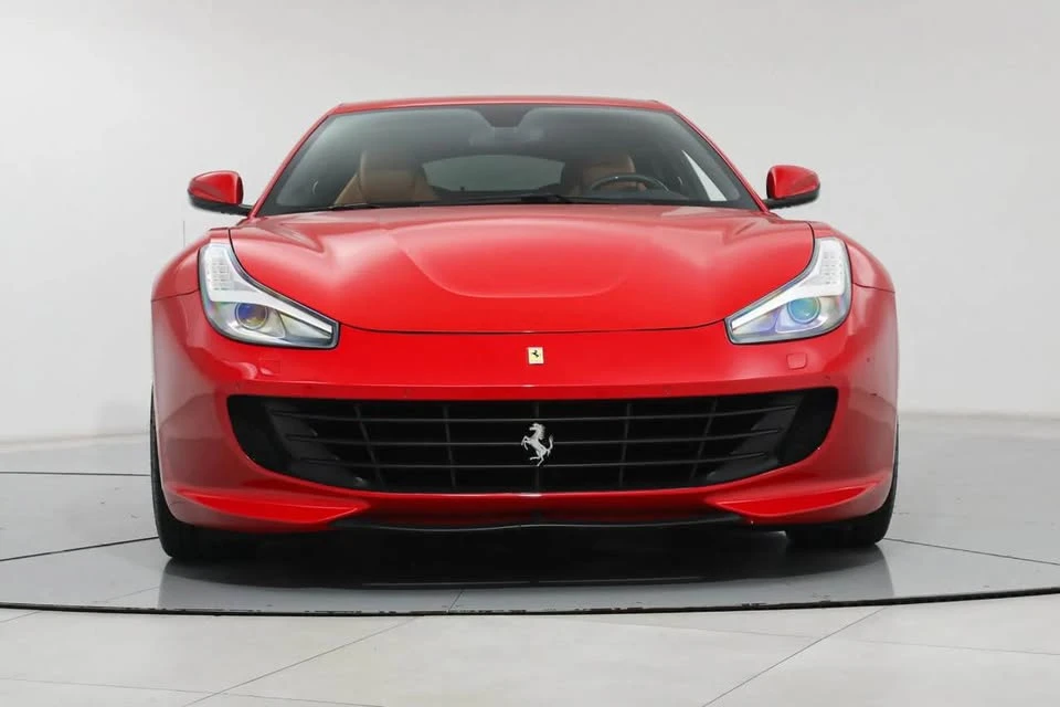2019 Ferrari GTC4Lusso T - Image 2 of 16