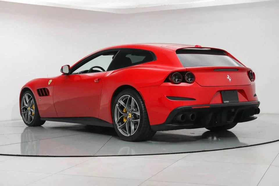 2019 Ferrari GTC4Lusso T - Image 6 of 16