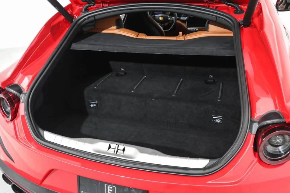2019 Ferrari GTC4Lusso T - Image 15 of 16