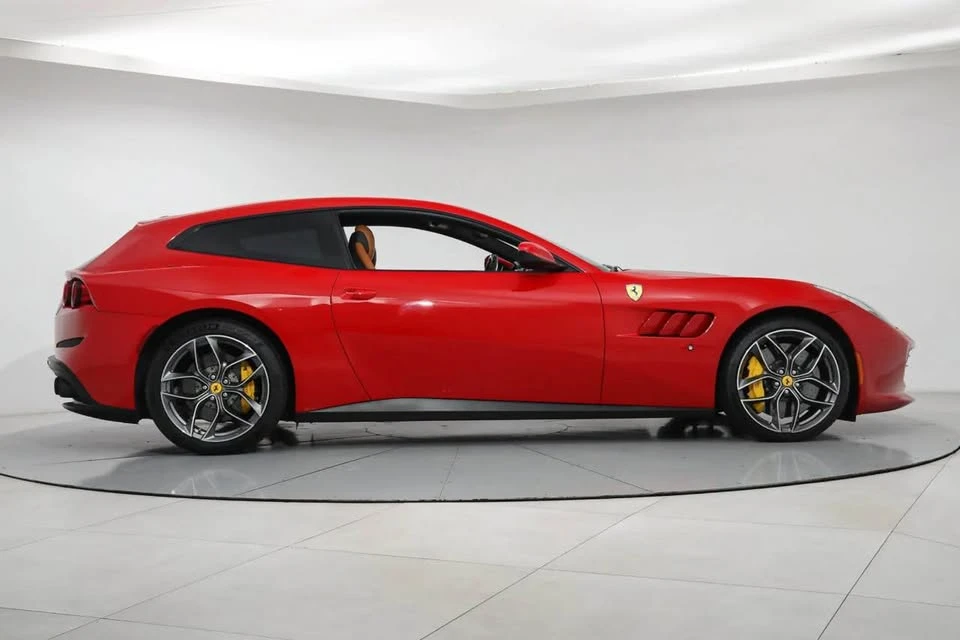 2019 Ferrari GTC4Lusso T - Image 3 of 16