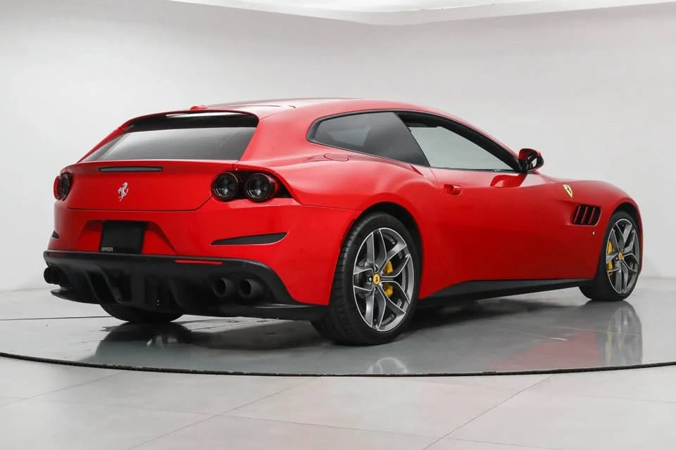 2019 Ferrari GTC4Lusso T - Image 4 of 16