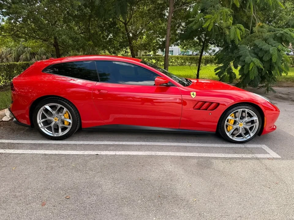 2019 Ferrari GTC4Lusso T - Image 4 of 14