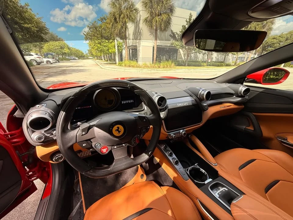 2019 Ferrari GTC4Lusso T - Image 10 of 14