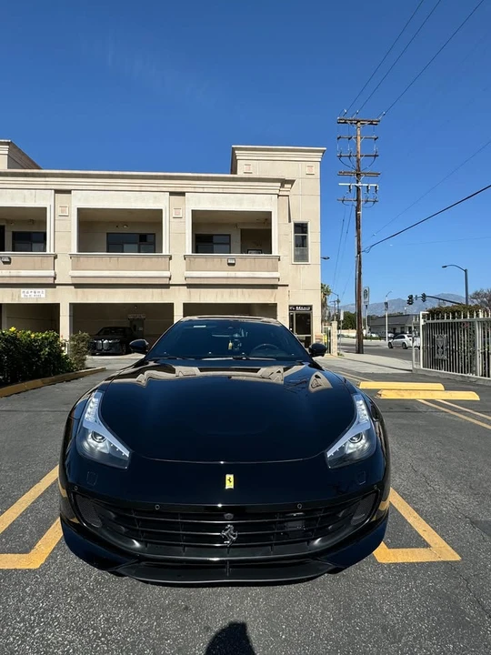 2019 Ferrari GTC4Lusso T - Image 8 of 19
