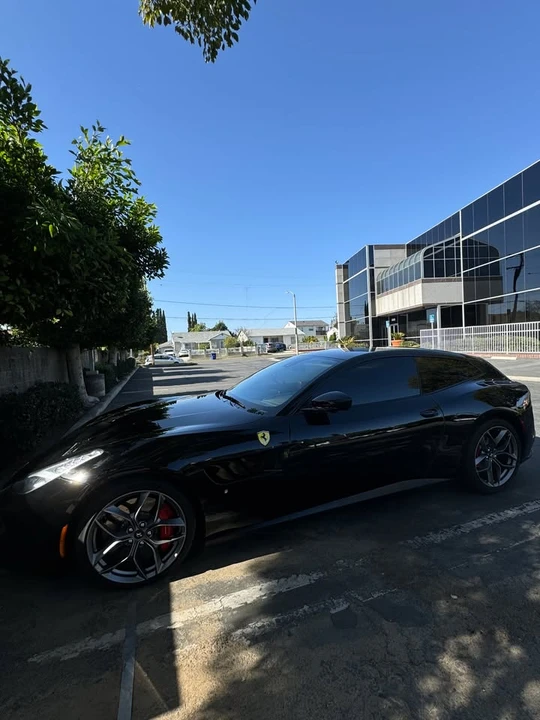 2019 Ferrari GTC4Lusso T - Image 5 of 19