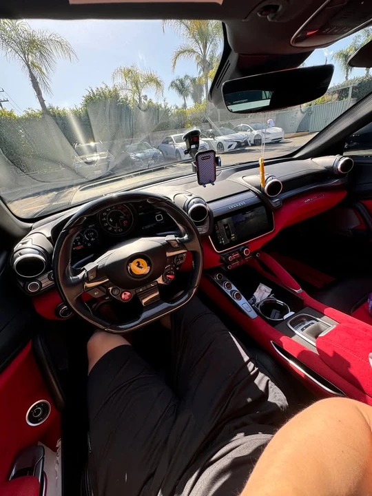 2019 Ferrari GTC4Lusso T - Image 14 of 19