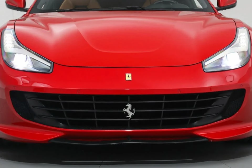 2019 Ferrari GTC4Lusso - Image 13 of 18