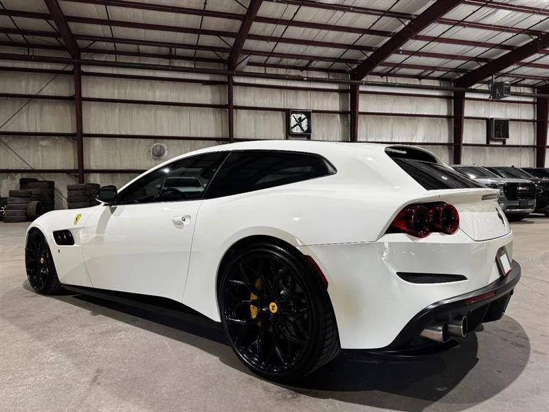 2019 Ferrari GTC4Lusso T - Image 8 of 20