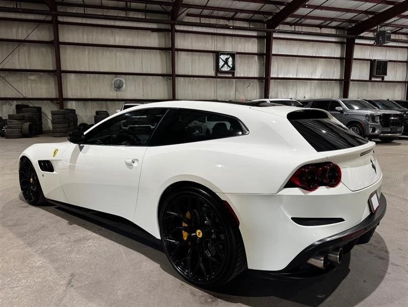 2019 Ferrari GTC4Lusso T - Image 9 of 20