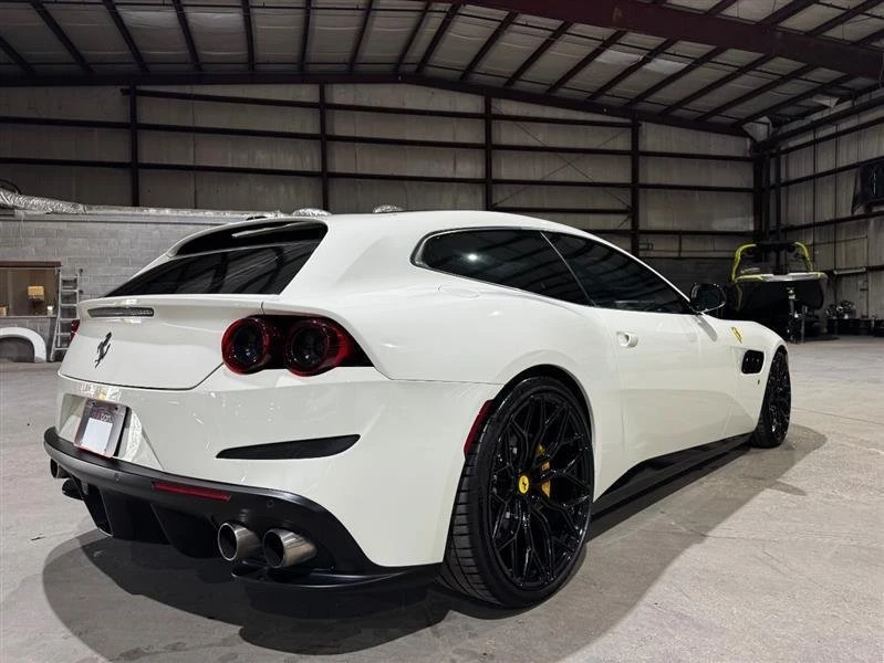 2019 Ferrari GTC4Lusso T - Image 5 of 20