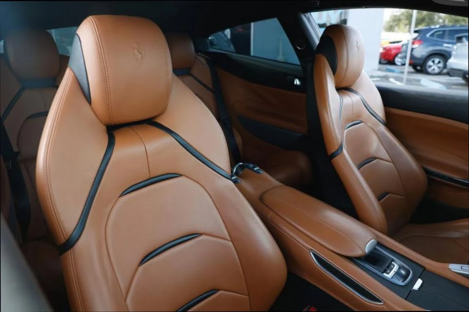 2019 Ferrari GTC4Lusso T - Image 18 of 19